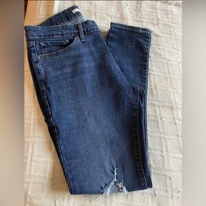 LEVIS 711 JEANS